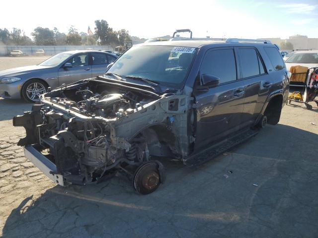 Vin: jtezu5jrxg5128924, lot: 41838735, toyota 4runner sr5 20161