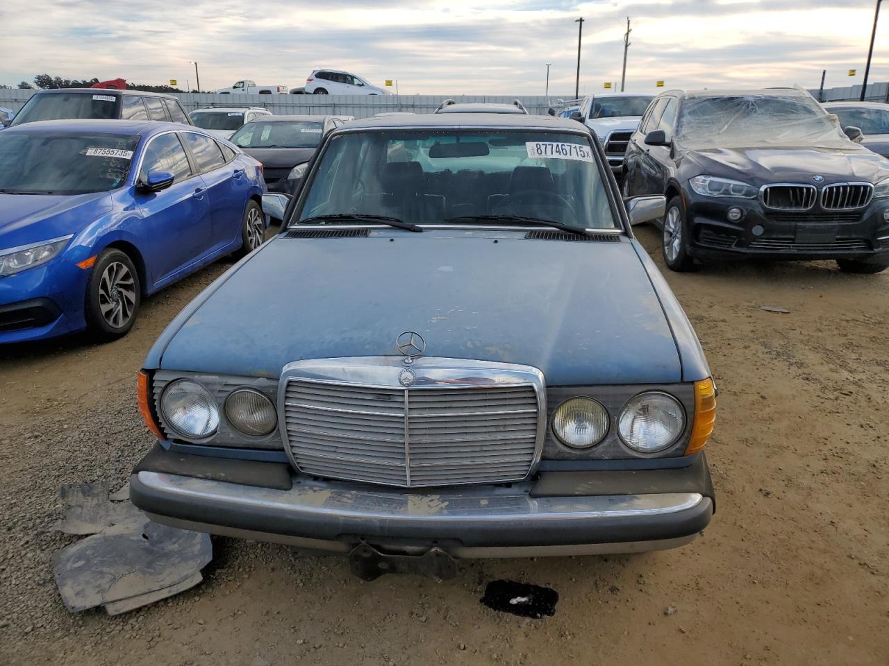 Lot #3050635104 1984 MERCEDES-BENZ 300 DT