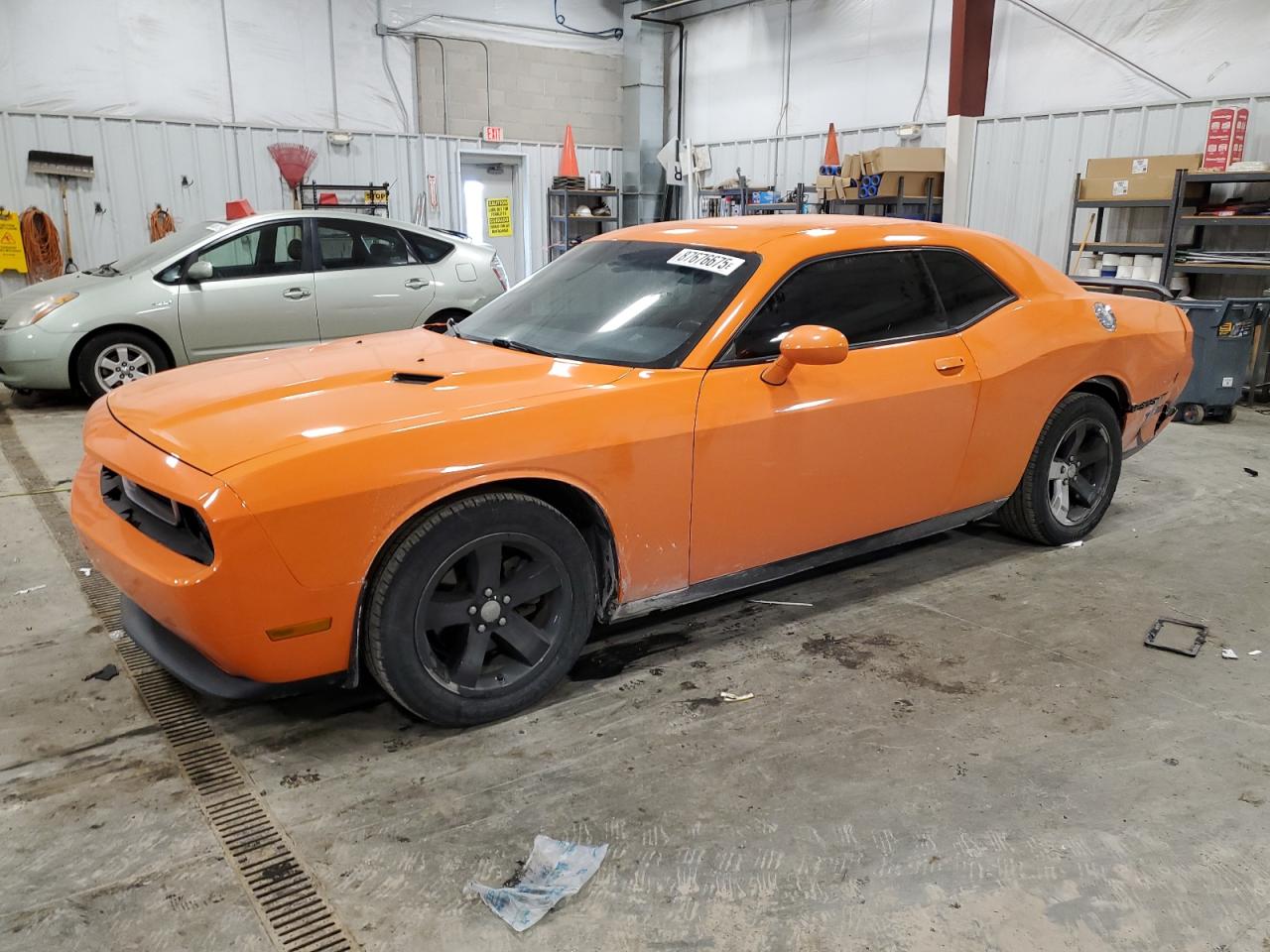  Salvage Dodge Challenger