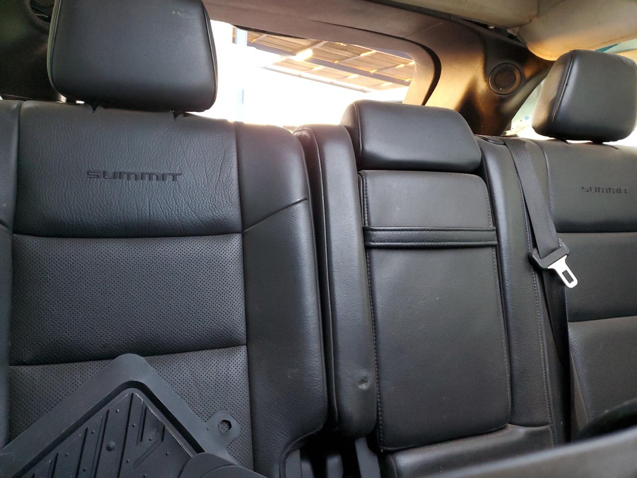 JEEP GRAND CHEROKEE SUMMIT