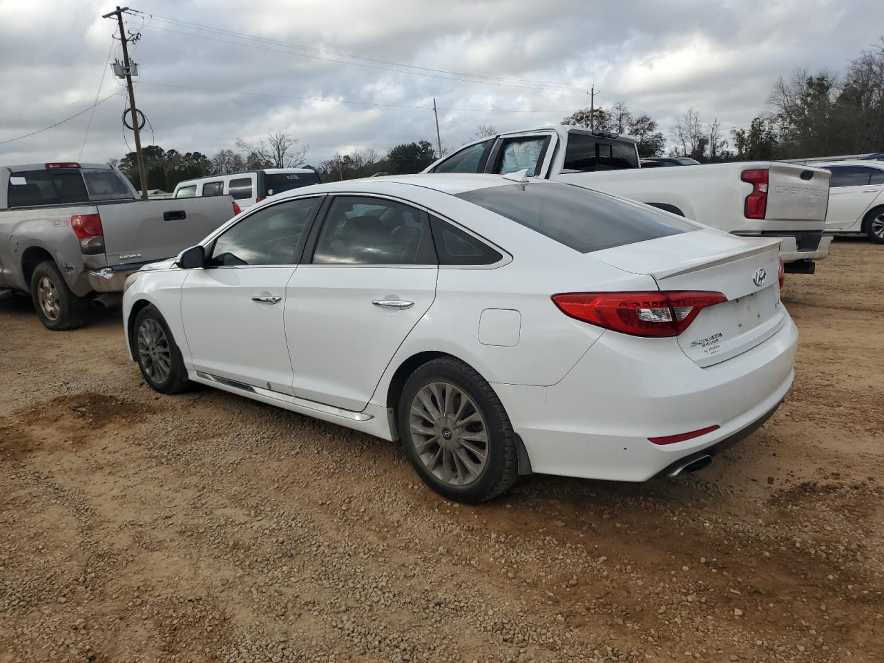 HYUNDAI SONATA SPORT