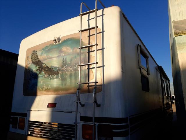 1997 FREIGHTLINER CHASSIS X #3239975494