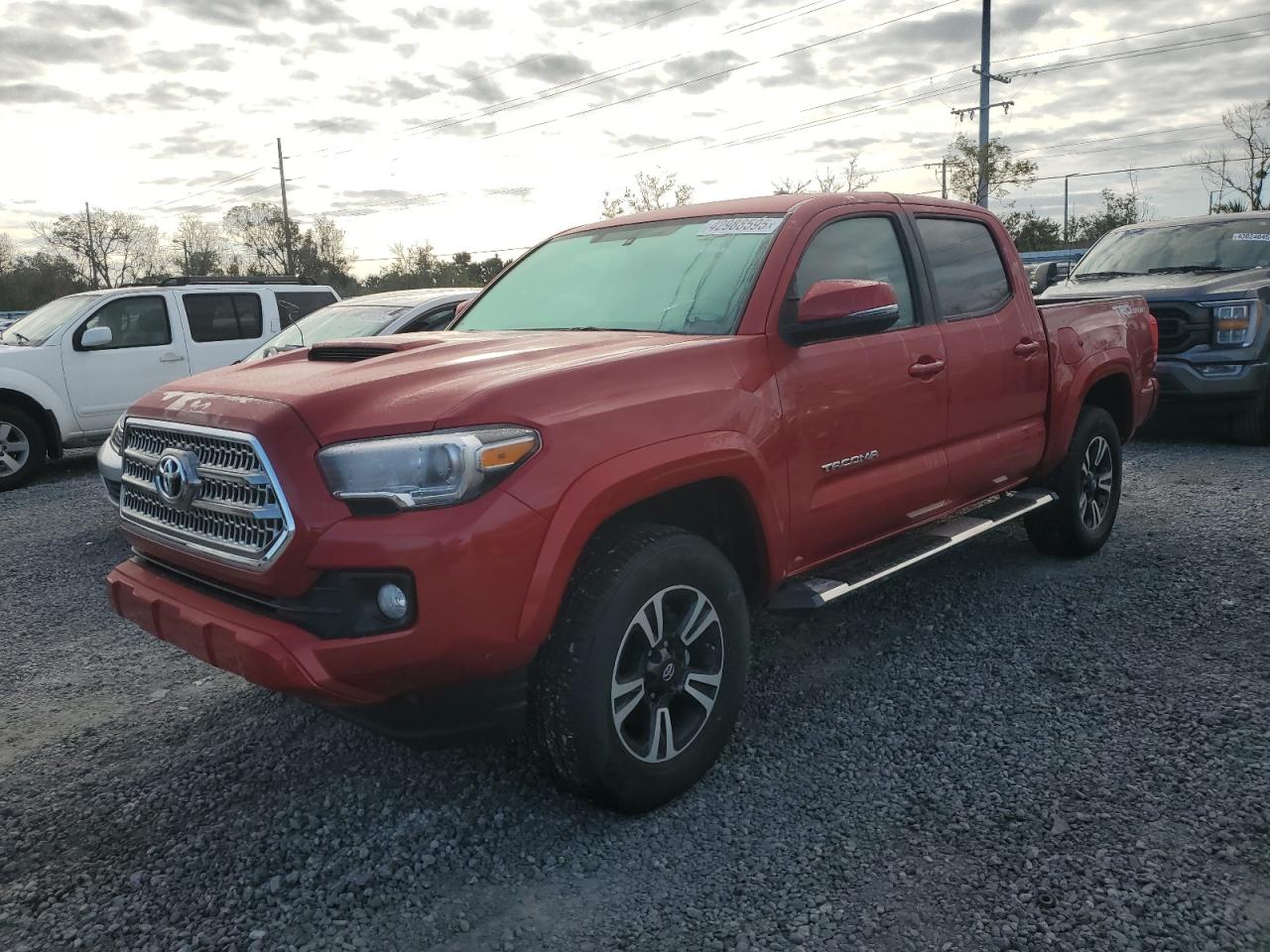  Salvage Toyota Tacoma