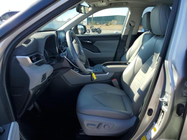 2022 TOYOTA HIGHLANDER - 5TDGZRAH8NS142260