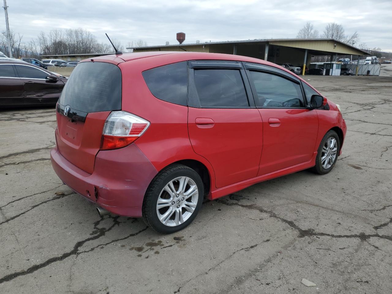 Lot #3055102984 2011 HONDA FIT SPORT