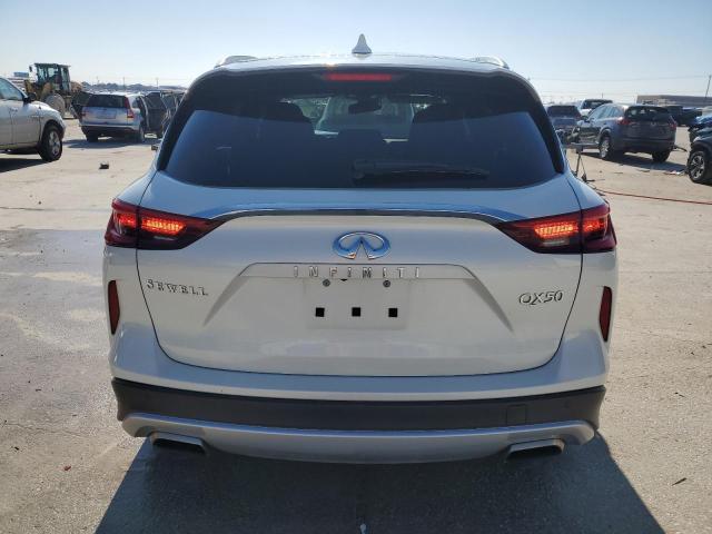 2021 INFINITI QX50 ESSEN - 3PCAJ5CA6MF111937