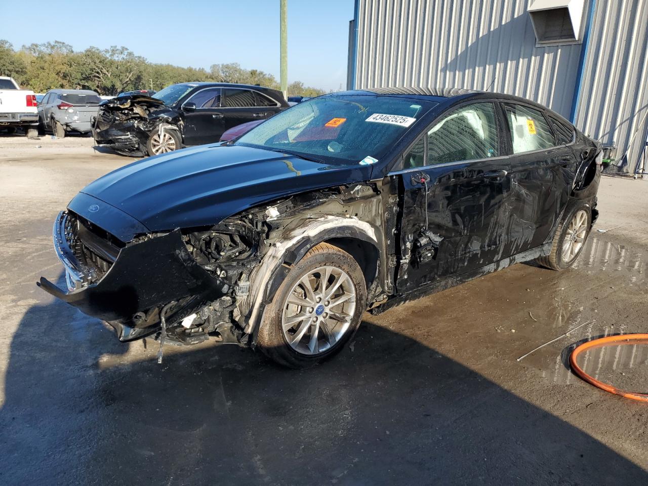 FORD FUSION SE