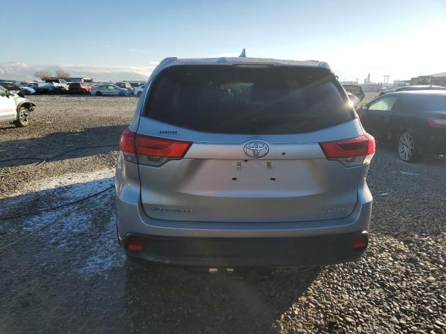 2019 TOYOTA HIGHLANDER - 5TDJZRFH0KS619807