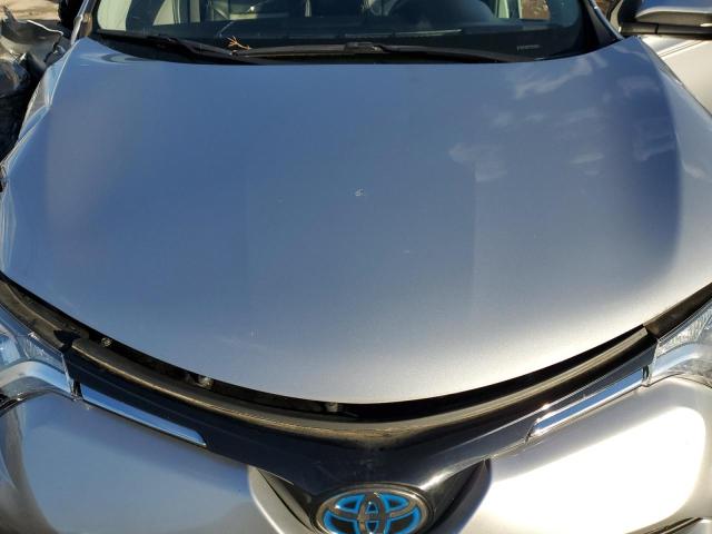 2018 TOYOTA RAV4 HV LE JTMRJREV5JD213498