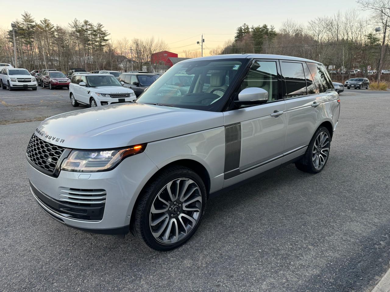 Lot #3051146601 2019 LAND ROVER RANGE ROVE