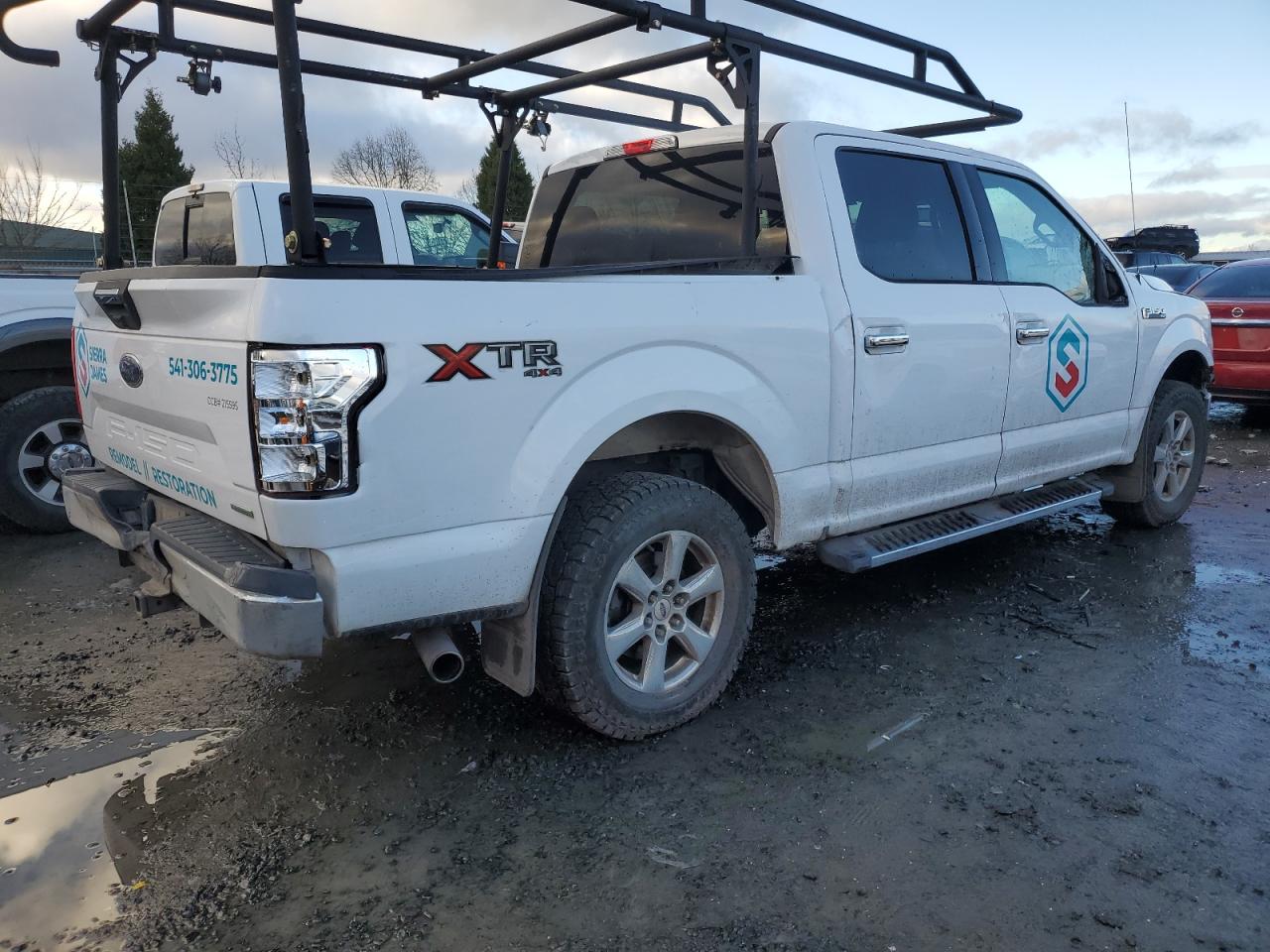 FORD F-150 SUPERCREW