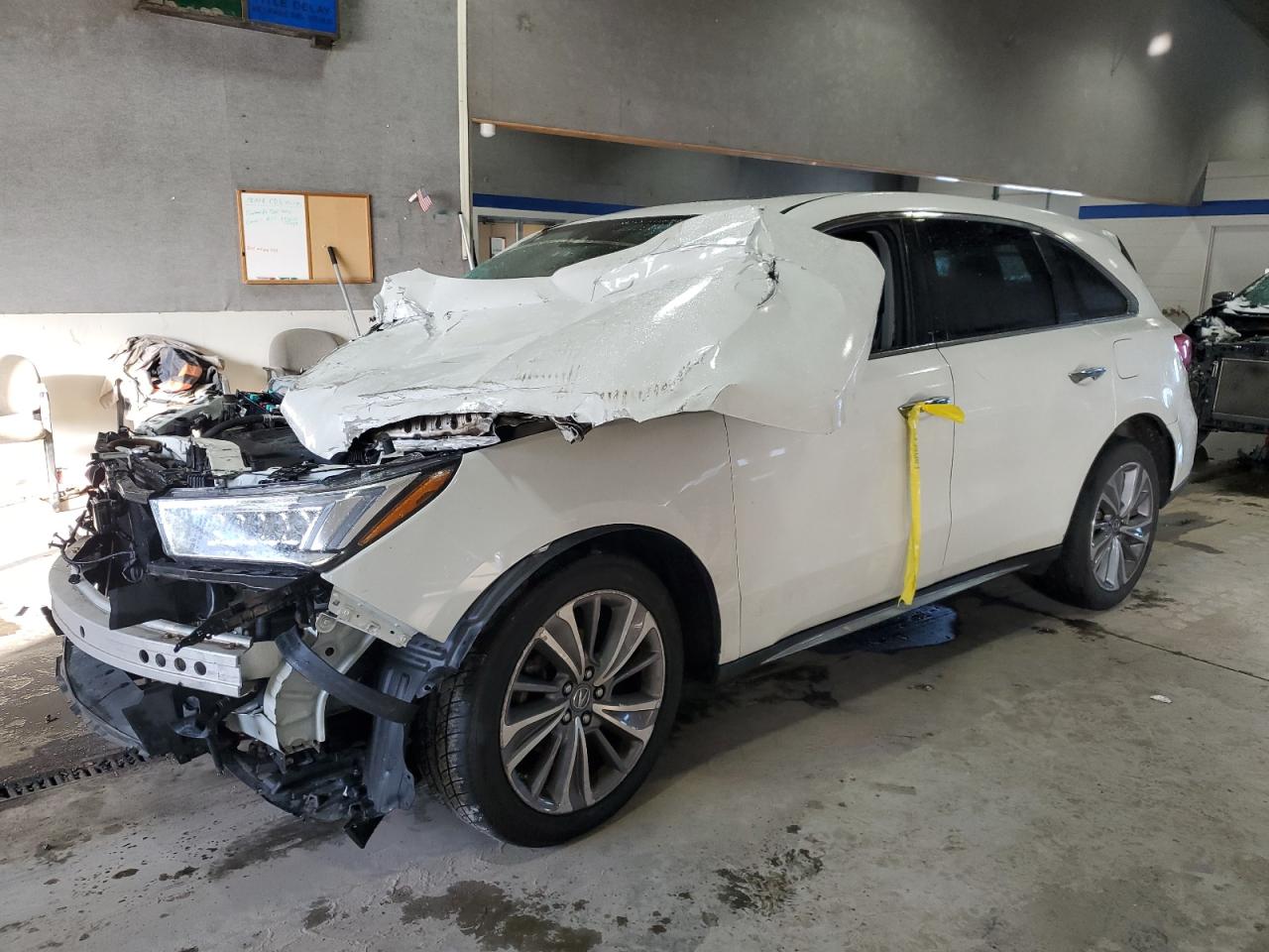  Salvage Acura MDX