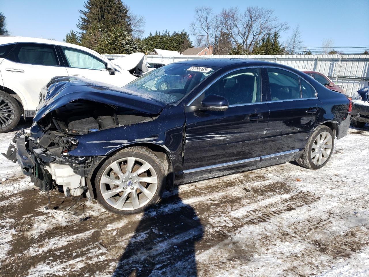  Salvage Volvo S80