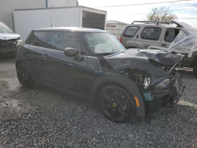 2022 MINI COOPER SE WMW13DJ08N2S47924