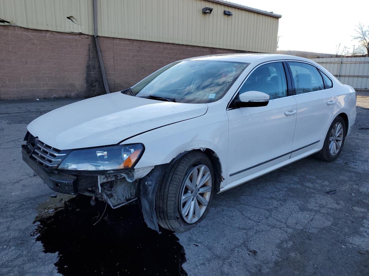  Salvage Volkswagen Passat