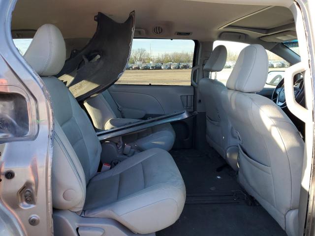 2015 TOYOTA SIENNA XLE - 5TDYK3DC4FS528746
