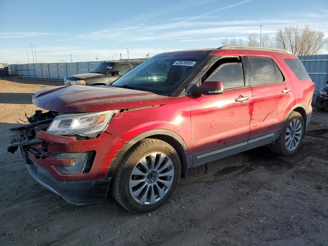  Salvage Ford Explorer