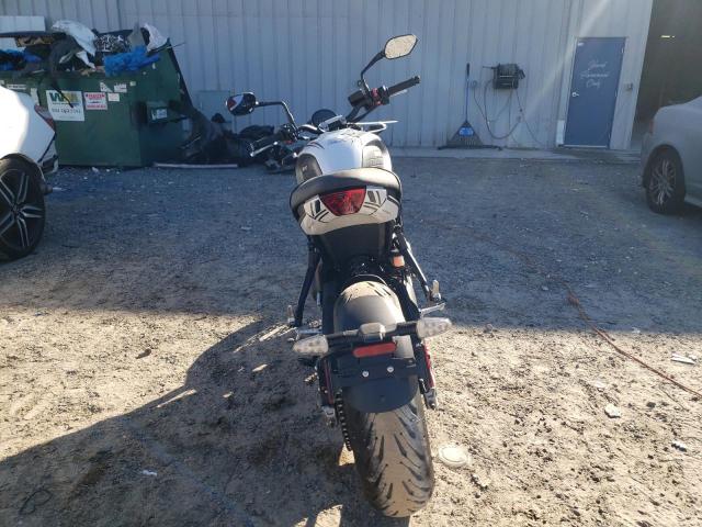 2025 TRIUMPH MOTORCYCLE TRIDENT 66 SMTL10UL7STBX1719