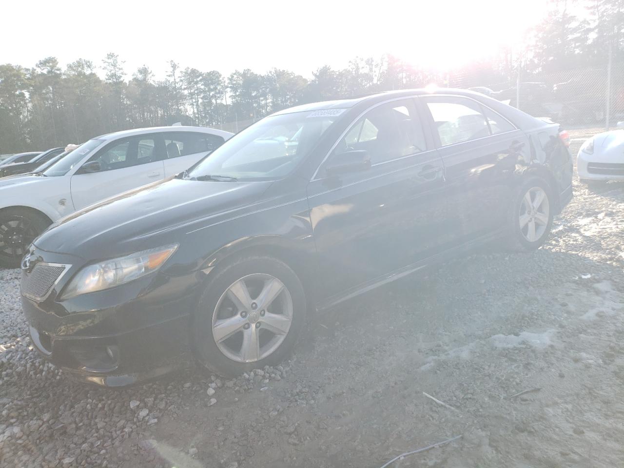 TOYOTA CAMRY BASE