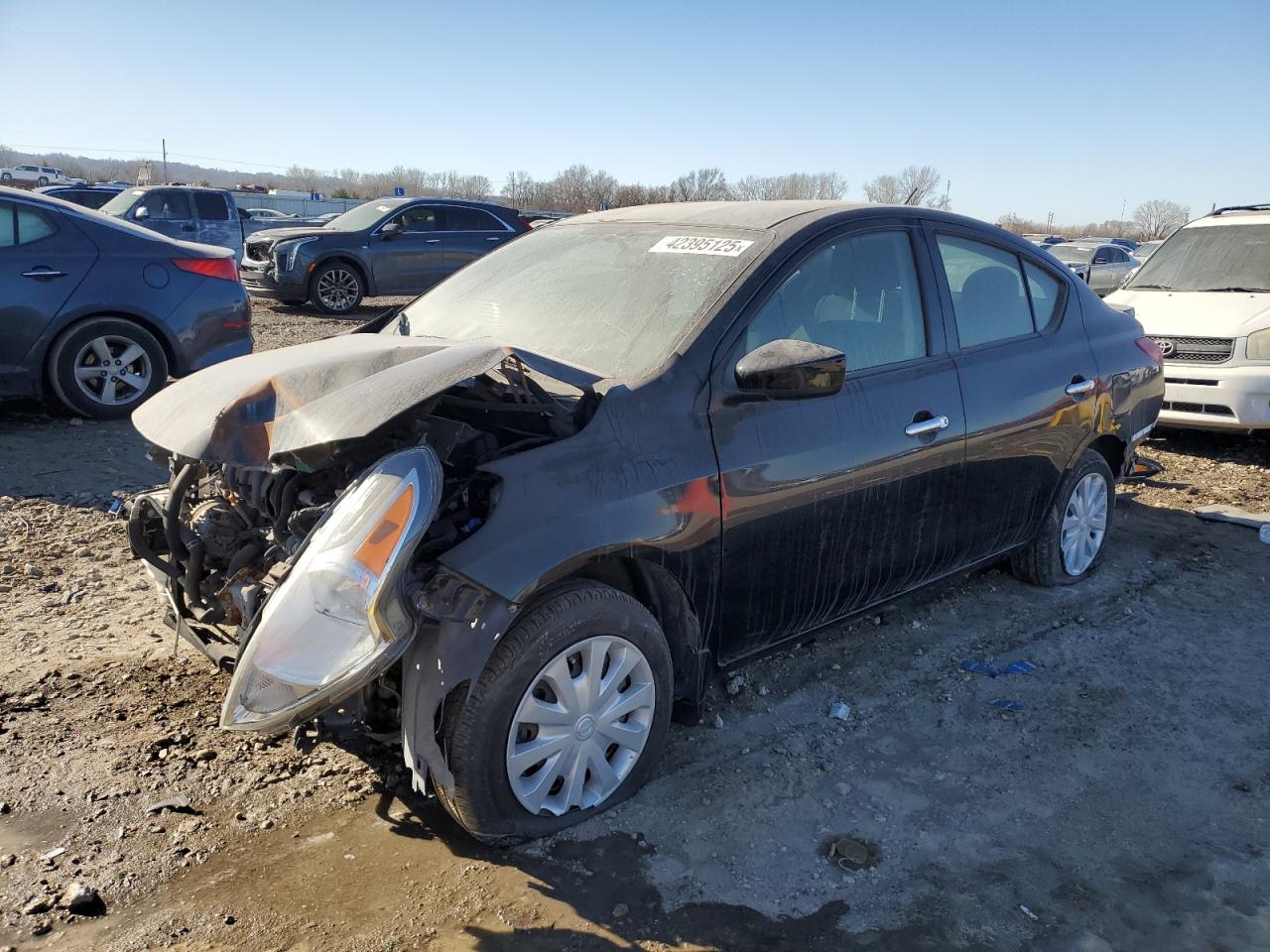  Salvage Nissan Versa