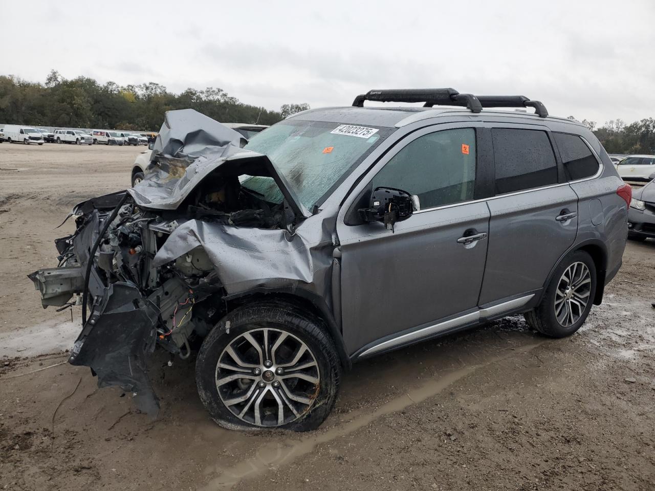  Salvage Mitsubishi Outlander