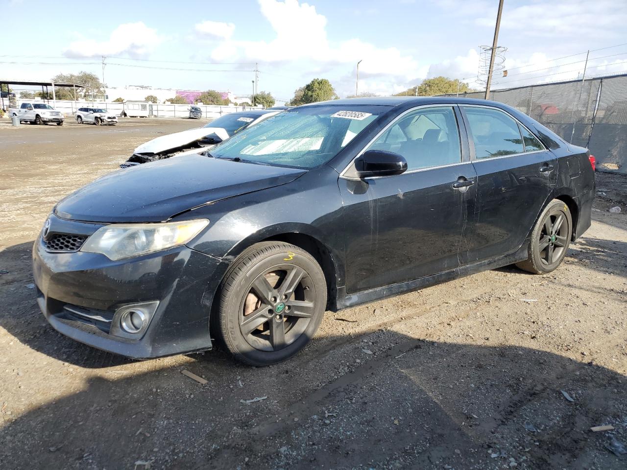  Salvage Toyota Camry