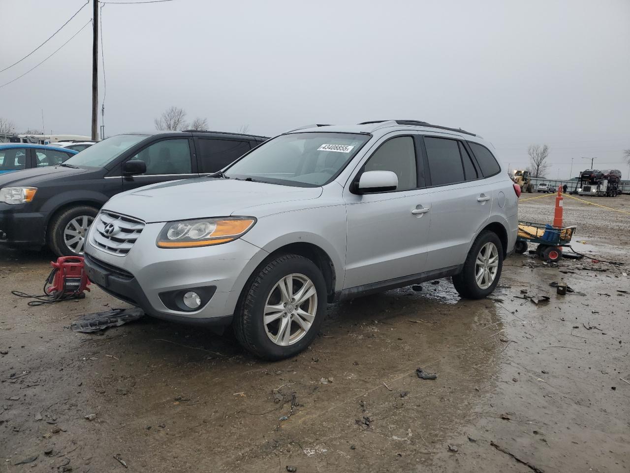  Salvage Hyundai SANTA FE