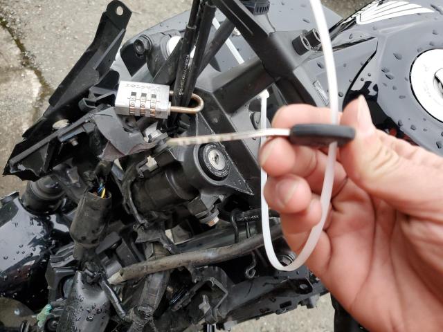 2016 HONDA CB300 F MLHNC5213G5200753