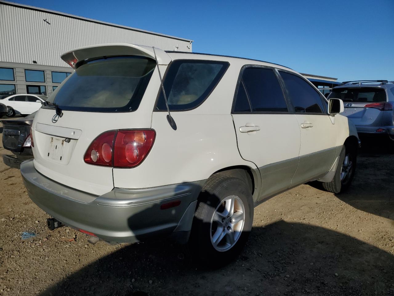 Lot #3056815539 2000 LEXUS RX 300