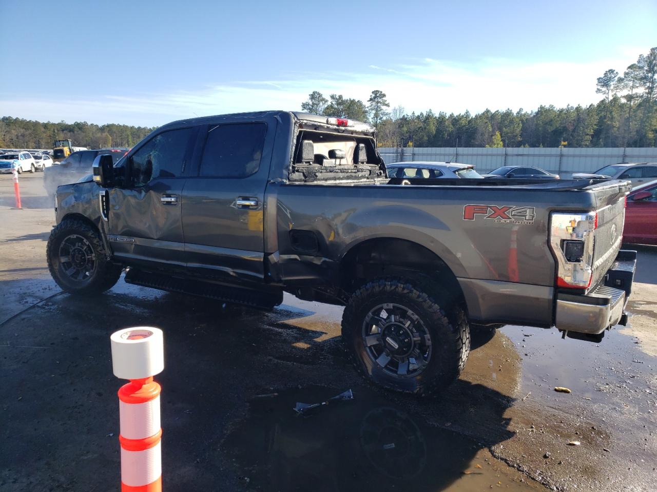 FORD F-250 SUPER DUTY