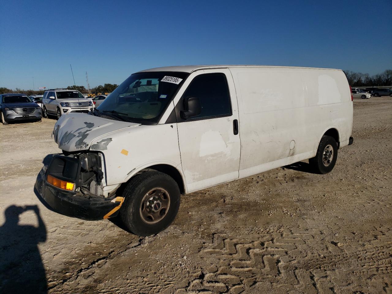  Salvage GMC Savana