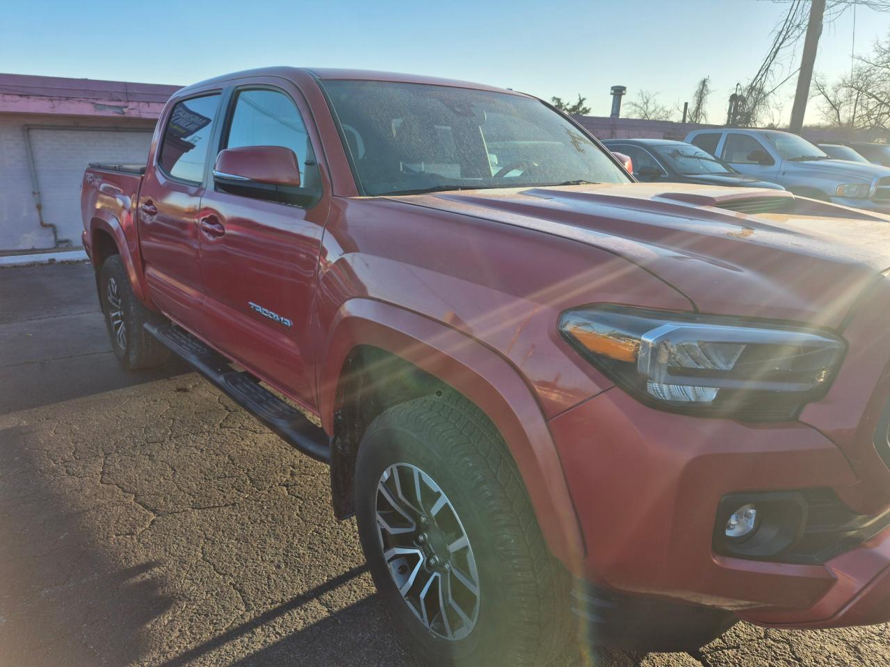  Salvage Toyota Tacoma