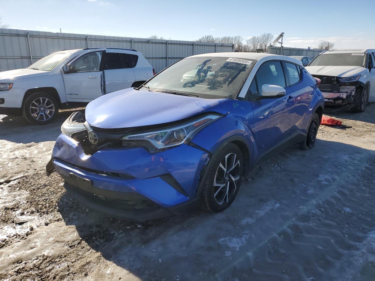 TOYOTA C-HR XLE