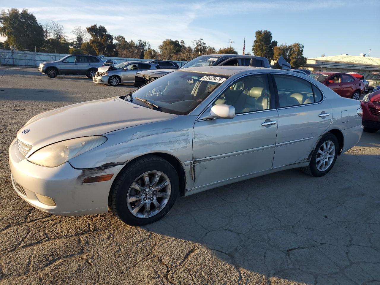  Salvage Lexus Es