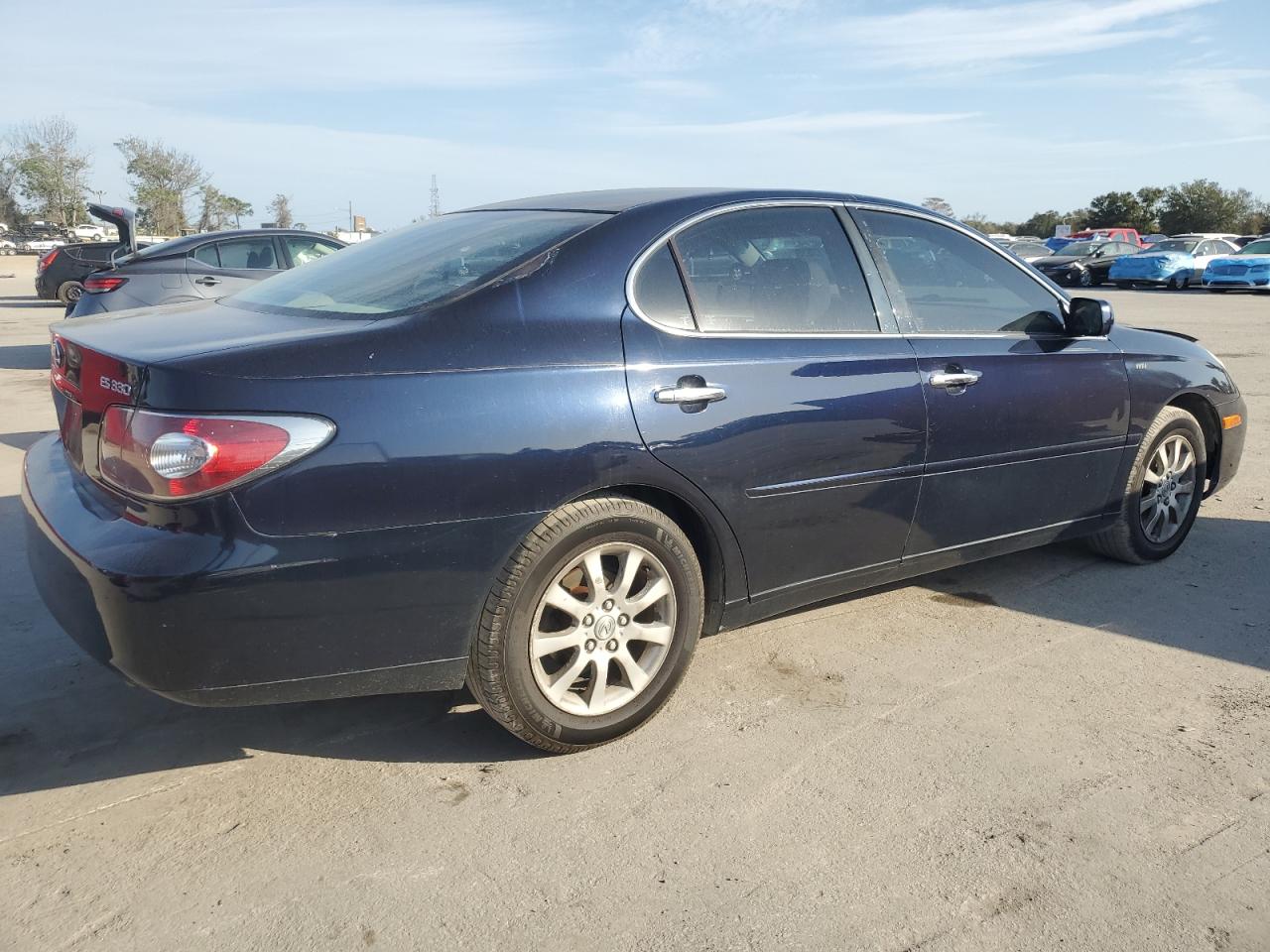 Lot #3048511970 2004 LEXUS ES 330