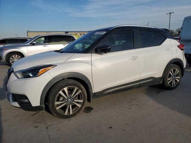 NISSAN KICKS SR