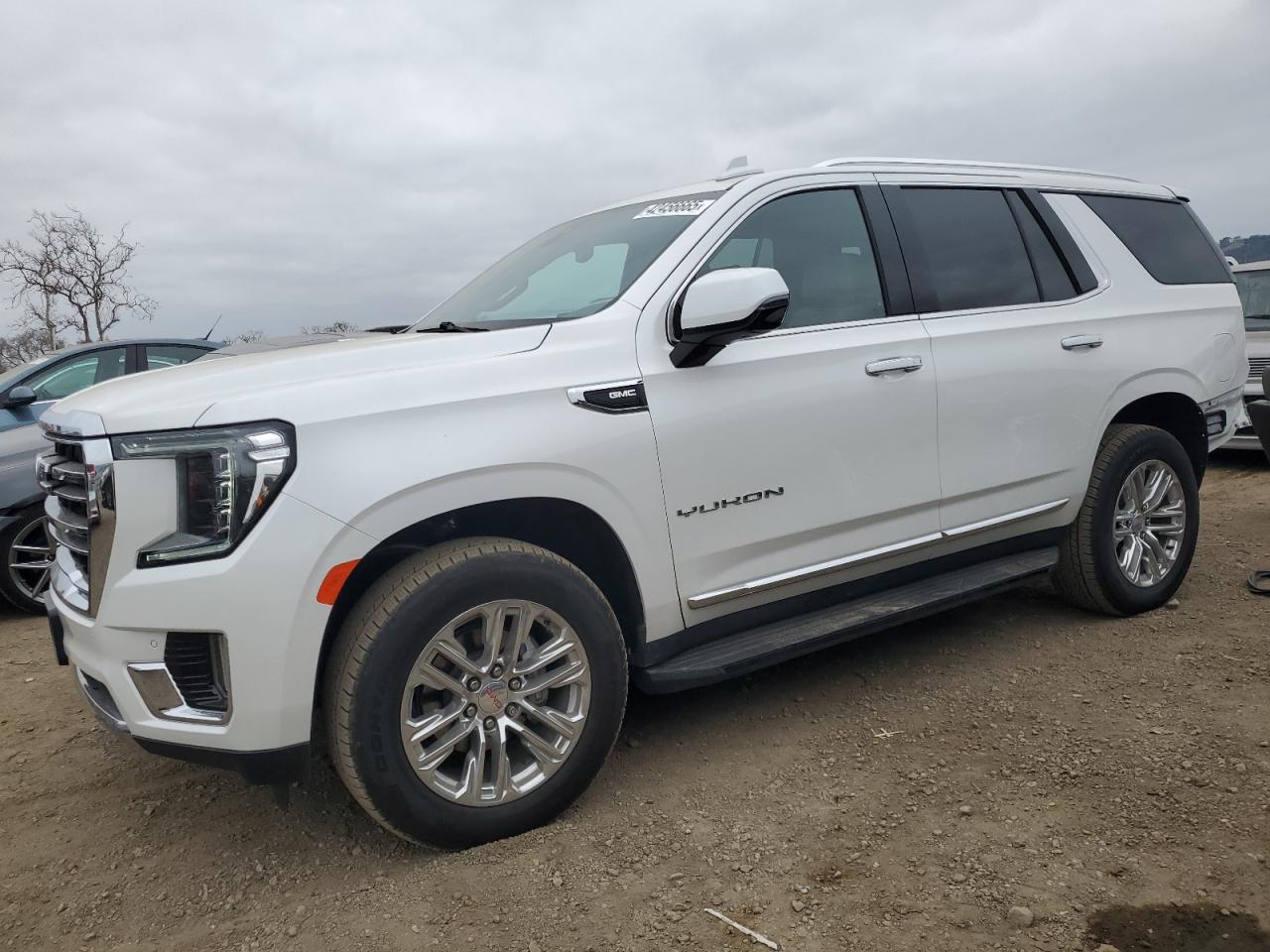  Salvage GMC Yukon