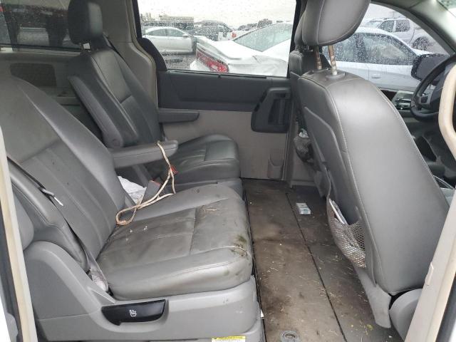 2010 CHRYSLER TOWN & COU - 2A4RR5D14AR110175