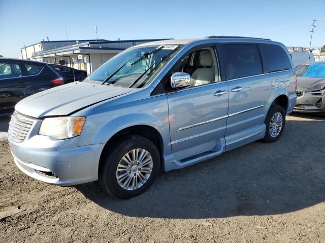 CHRYSLER TOWN & COU 2013 blue sports v flexible fuel 2C4RC1CG7DR711106 photo #1