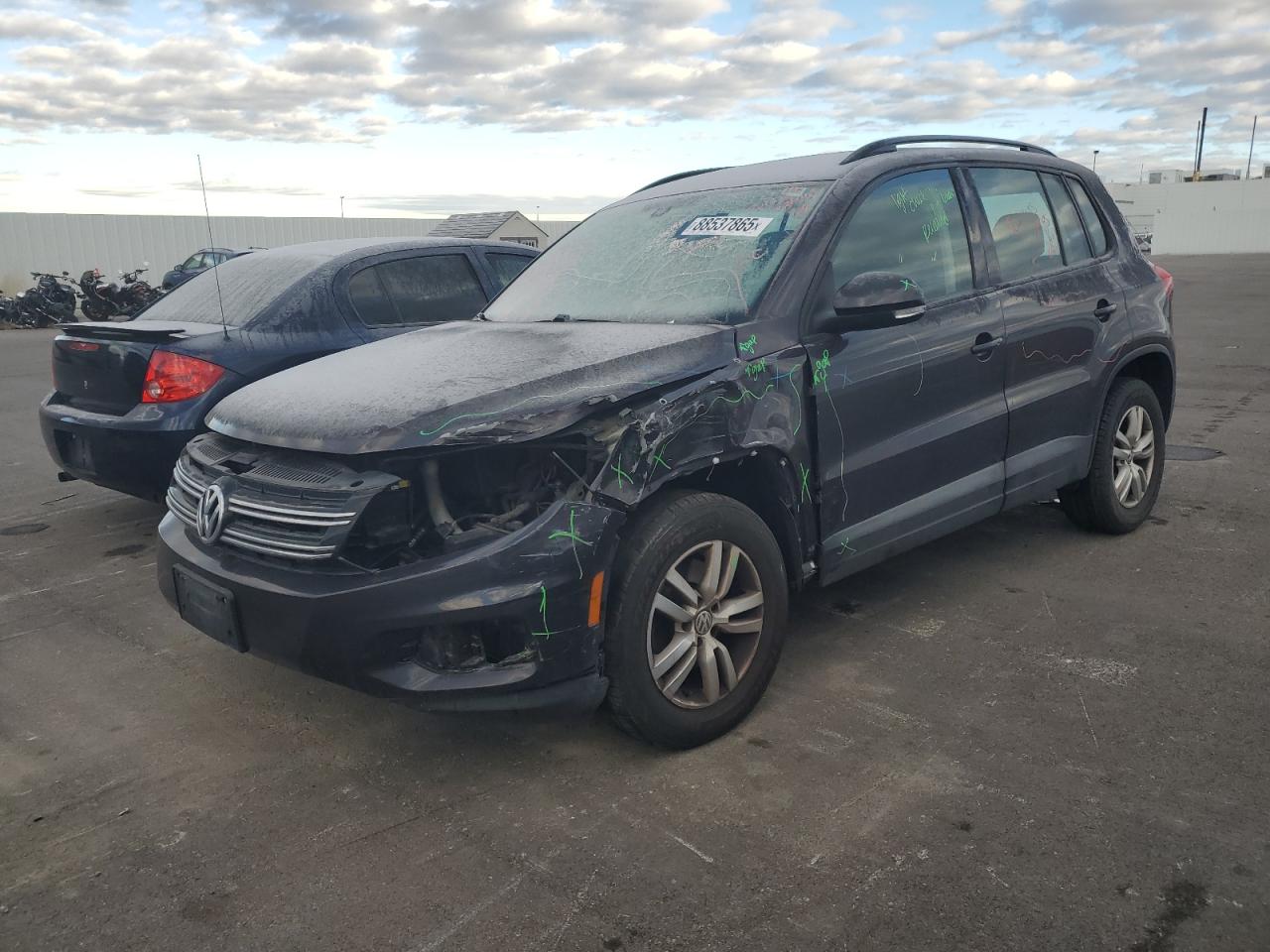 VOLKSWAGEN TIGUAN S