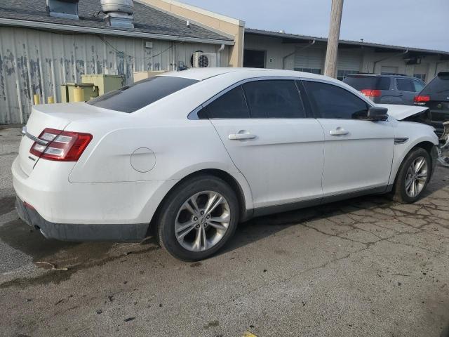 2017 FORD TAURUS SE 1FAHP2D82HG132440