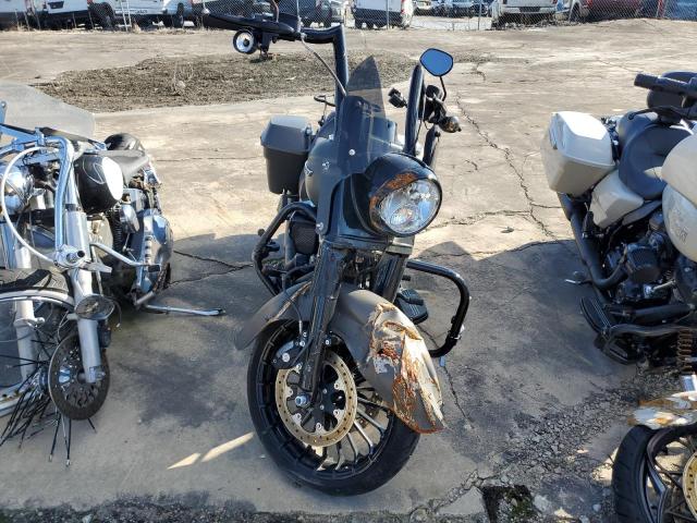 2018 HARLEY-DAVIDSON FLHRXS 1HD1KVC18JB613455