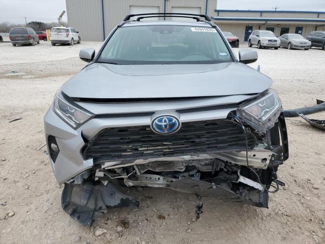 2019 TOYOTA RAV4 XLE 2T3RWRFV8KW043447