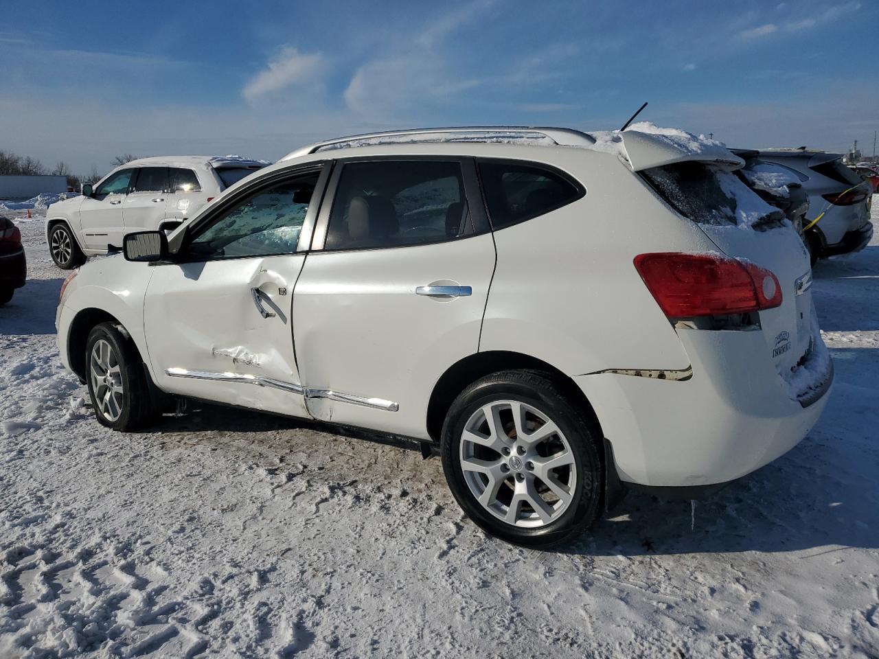 Nissan Rogue s 2012