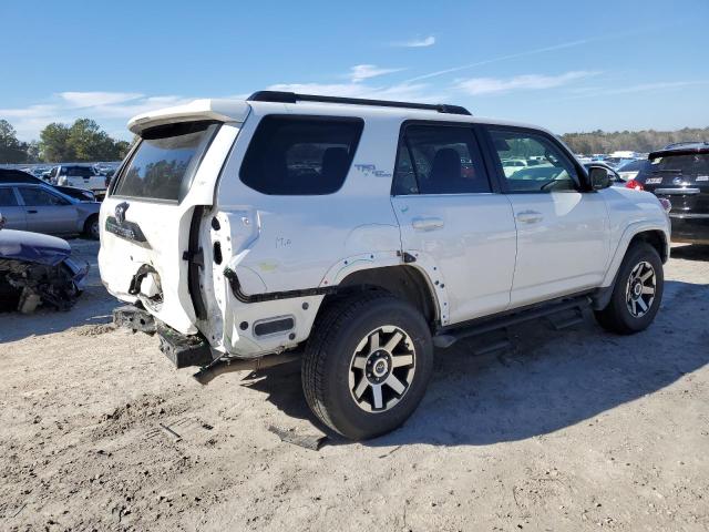 TOYOTA 4RUNNER SE 2023 white  gas JTERU5JR1P6189685 photo #4