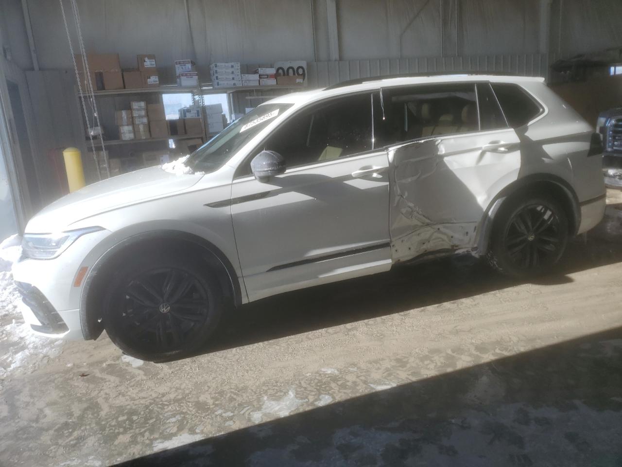  Salvage Volkswagen Tiguan