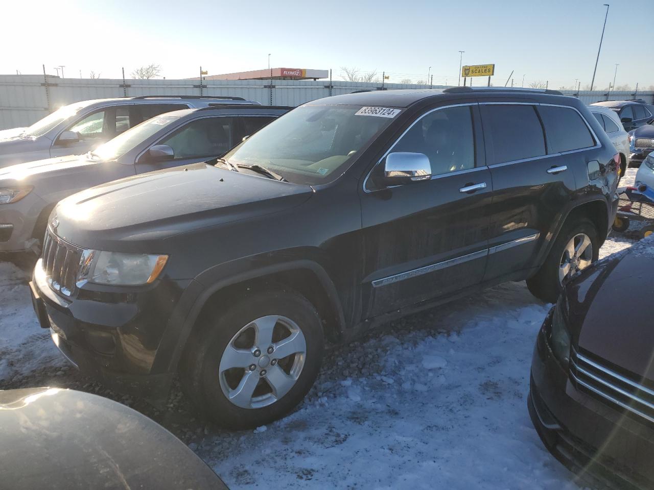  Salvage Jeep Grand Cherokee