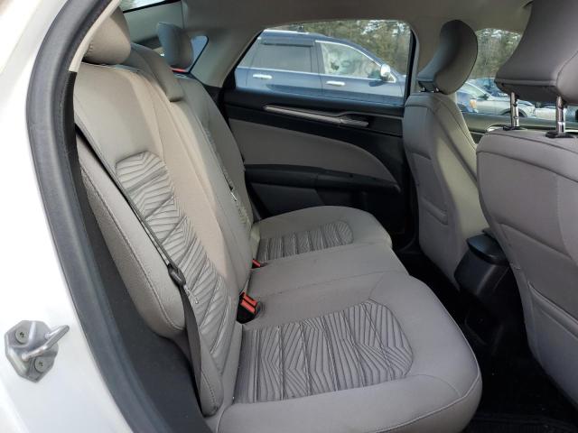 2016 FORD FUSION S - 3FA6P0G72GR318503