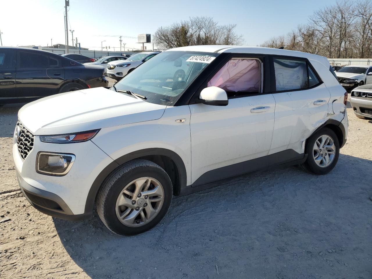 HYUNDAI VENUE SE