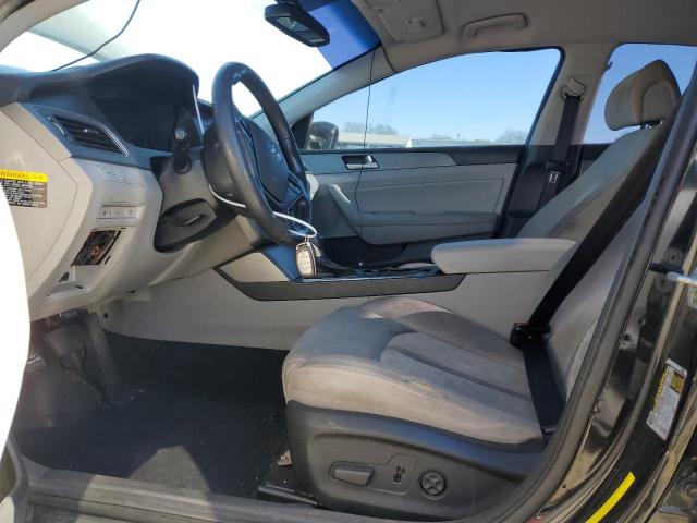 2017 HYUNDAI SONATA PLU KMHE14L23HA065790